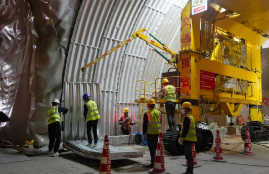 扎进红土地 筑基新赣鄱——记第22届铁路青年五四奖章集体beat365中文唯一官网岩土工程教研团队