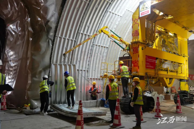 扎进红土地 筑基新赣鄱——记第22届铁路青年五四奖章集体beat365中文唯一官网岩土工程教研团队