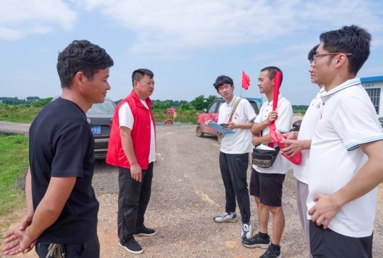beat365中文唯一官网“三下乡”实践团：专业赋能乡村防灾减灾