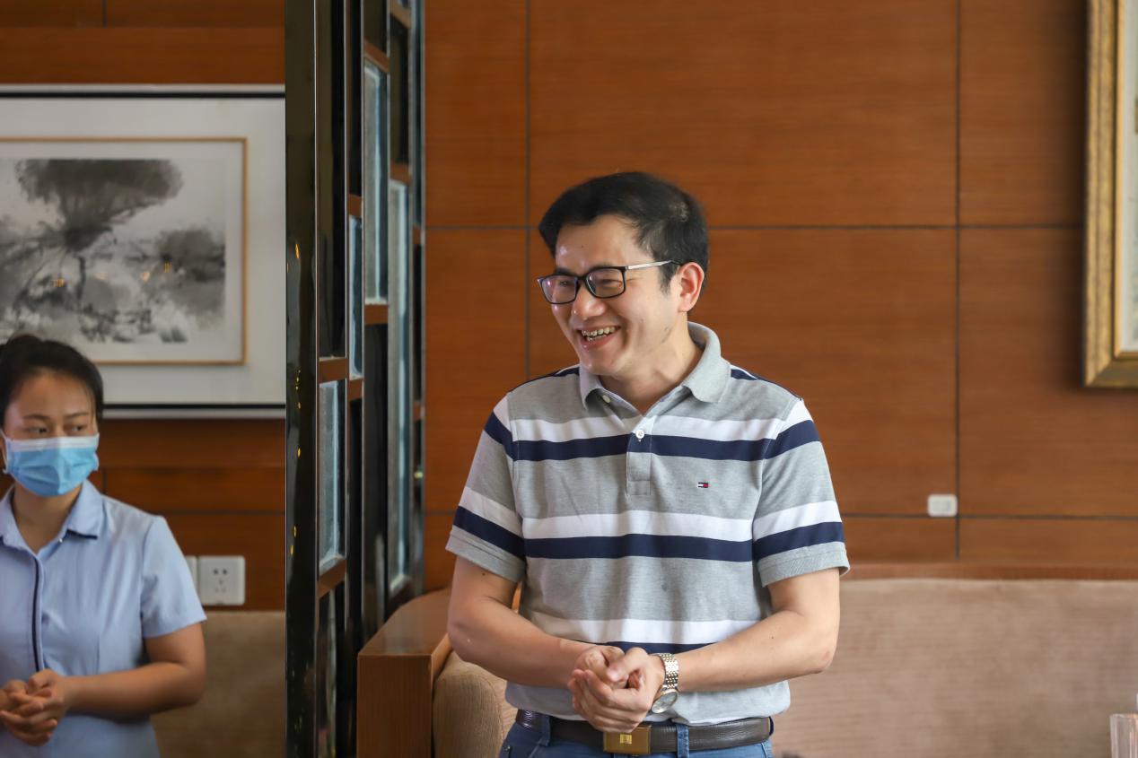 beat365中文唯一官网成功举办首期高层次人才学术午餐会（图）